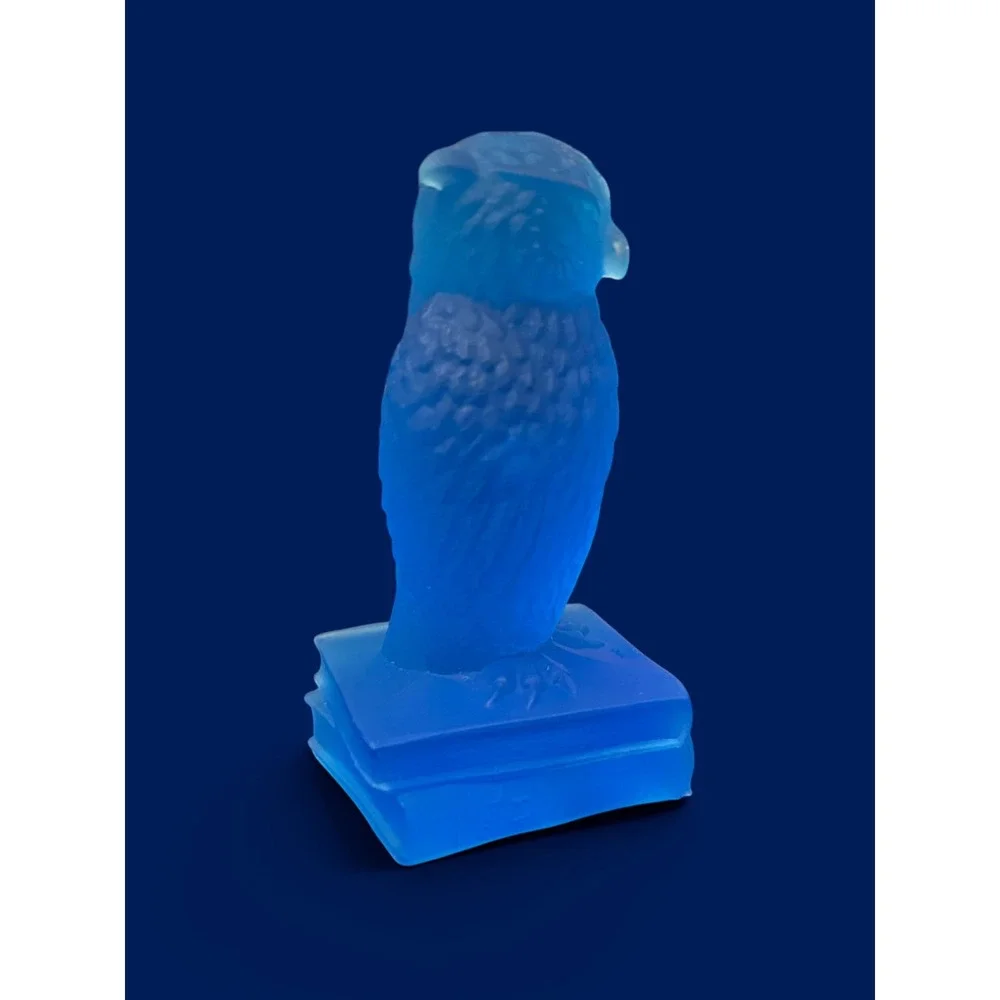 Vintage Westmoreland Satin Cobalt Blue Owl on Books Figurine Art Glass